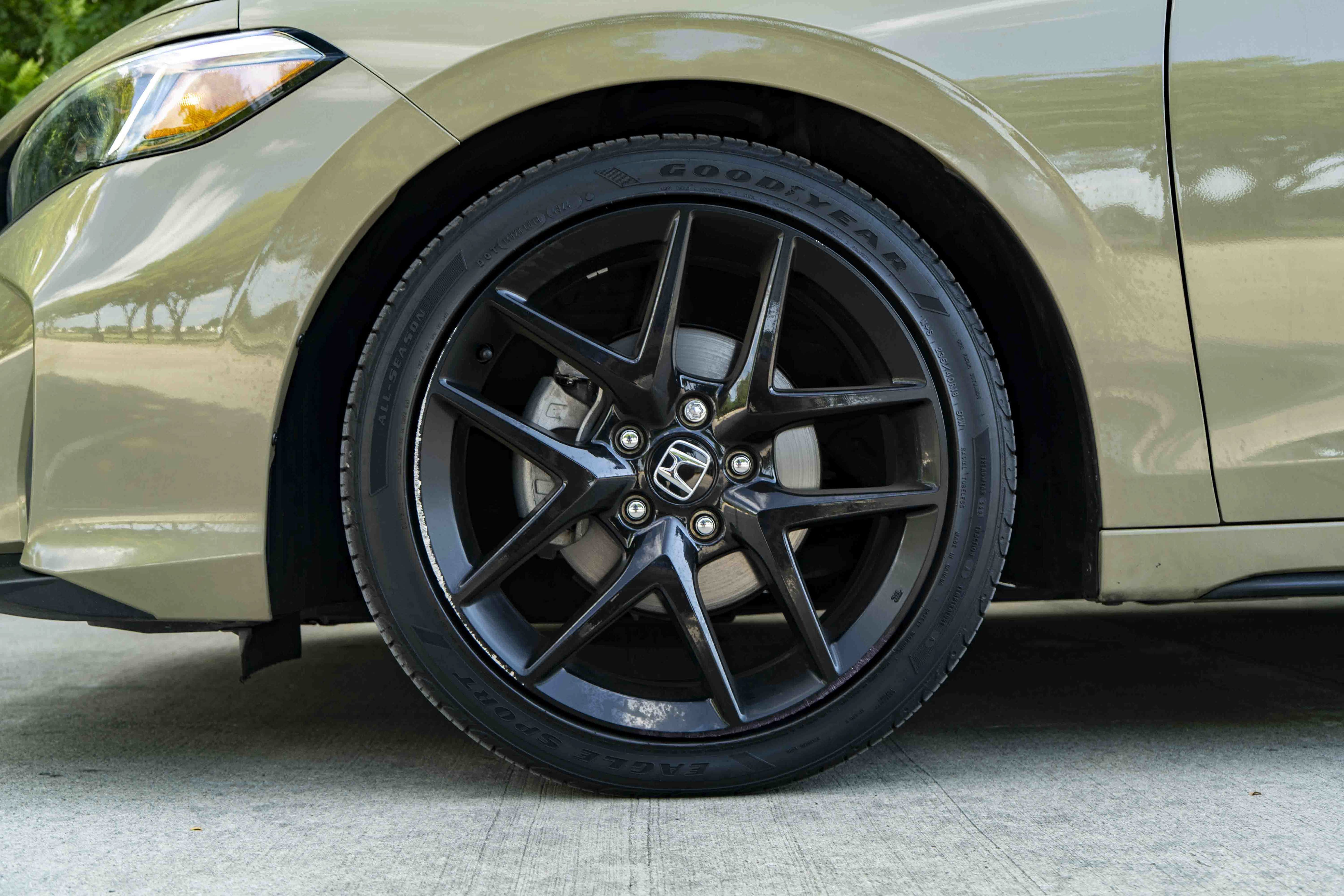 Used 2025 Honda Civic Sport image 14