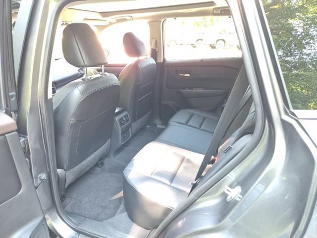 Used 2023 Nissan Rogue SL w/ SL Premium Package AWD/4WD image 14