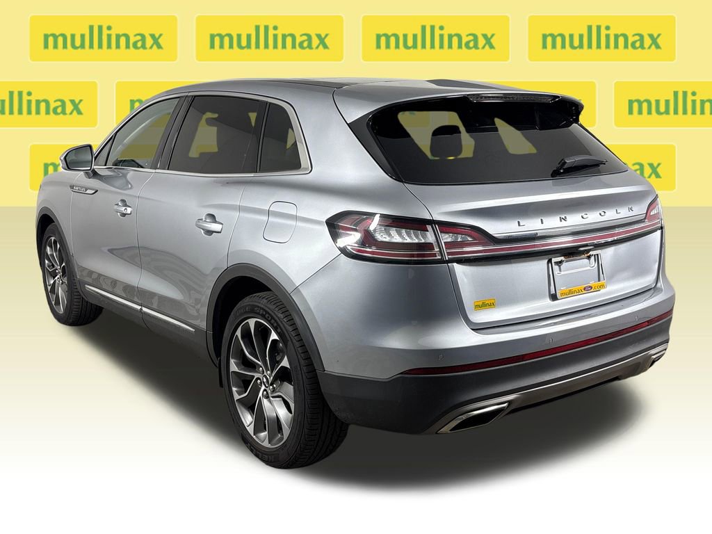 Used 2022 Lincoln Nautilus Reserve w/ Luxury Package FWD image 10