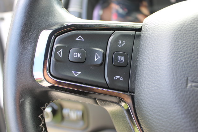 Used 2025 RAM 2500 Limited AWD/4WD image 23