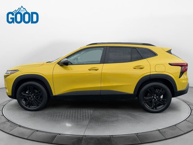 Used 2025 Chevrolet Trax ACTIV w/ Sunroof Package image 2