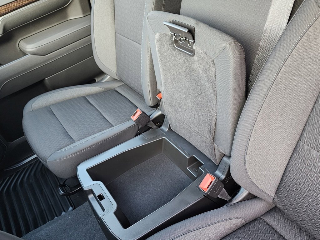 New 2026 GMC Sierra 1500 Elevation image 33