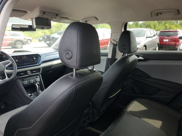 Used 2022 Volkswagen Taos SE AWD/4WD image 9