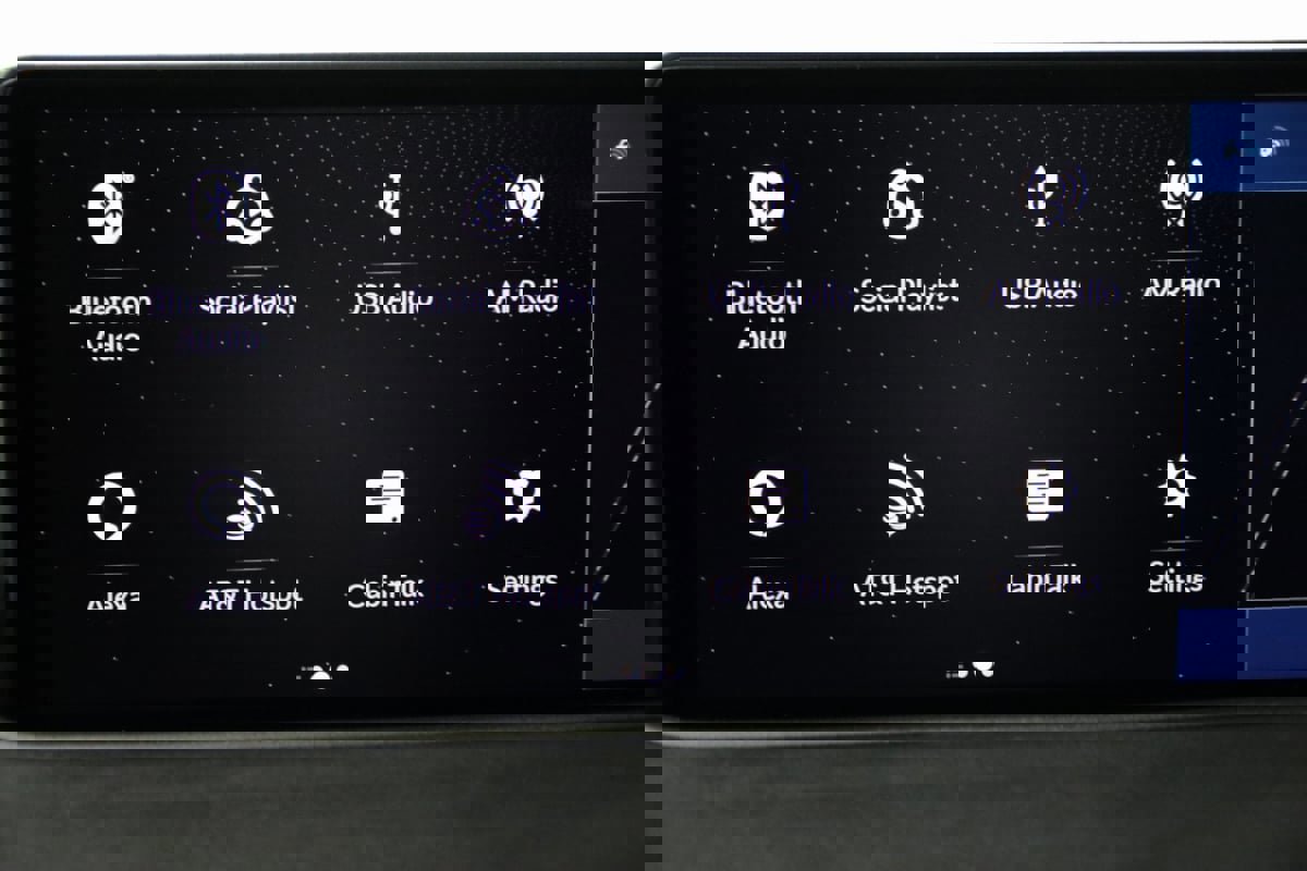 Used 2023 Acura MDX A-Spec image 51