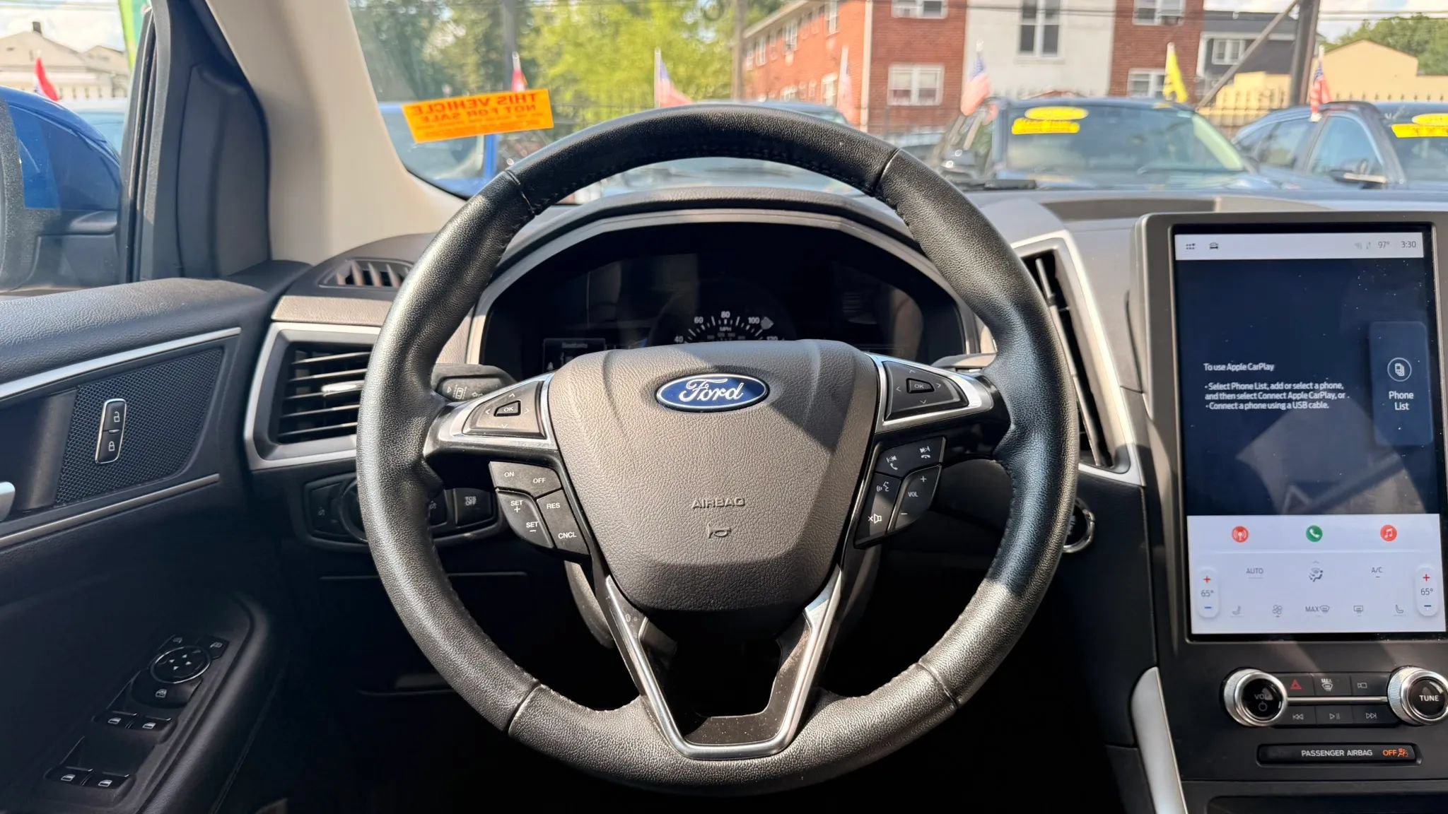 Used 2024 Ford Edge SEL AWD/4WD image 18