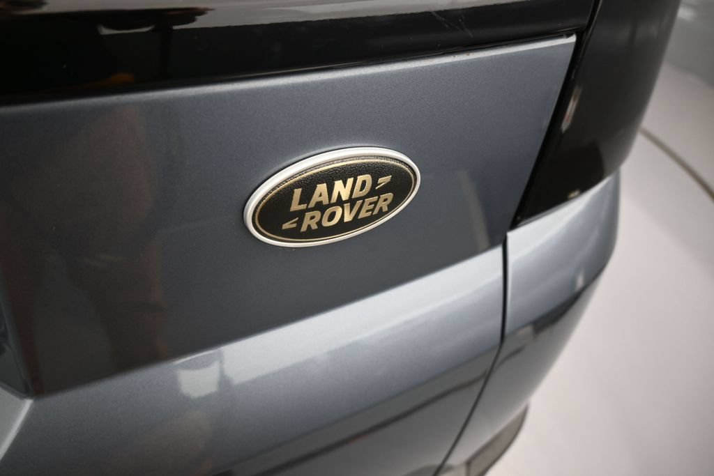 Used 2020 Land Rover Range Rover Sport SE AWD/4WD image 41