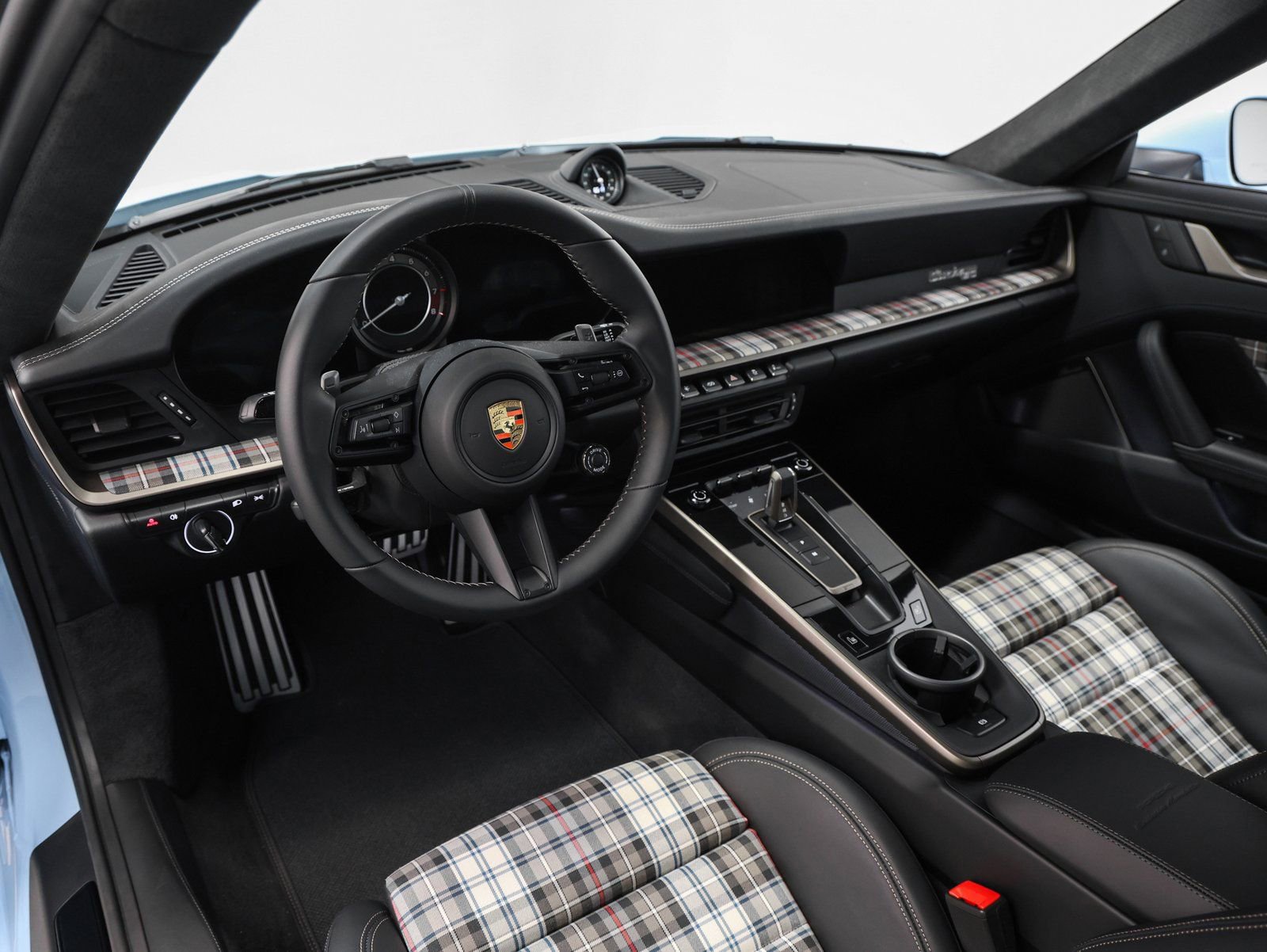 Certified 2025 Porsche 911 Turbo image 77