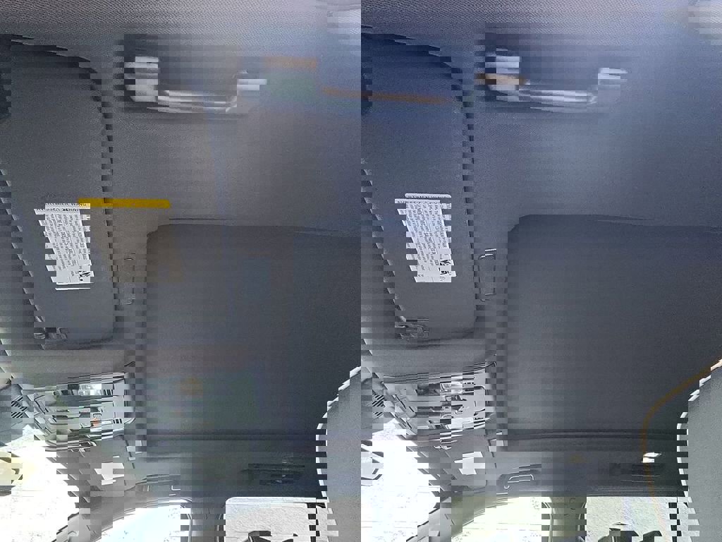 Certified 2025 GMC Yukon Elevation w/ Elevation Premium Package AWD/4WD image 19