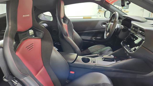 Certified 2024 Nissan Z NISMO w/ Floor Mat Package image 26