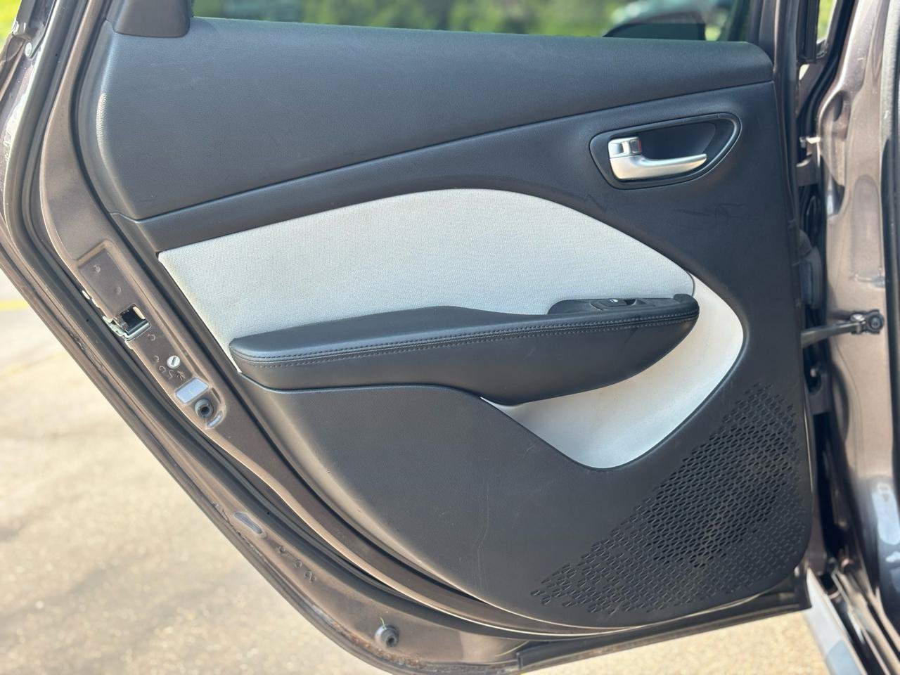 Used 2015 Dodge Dart SXT w/ Sun/Sound Group FWD image 34