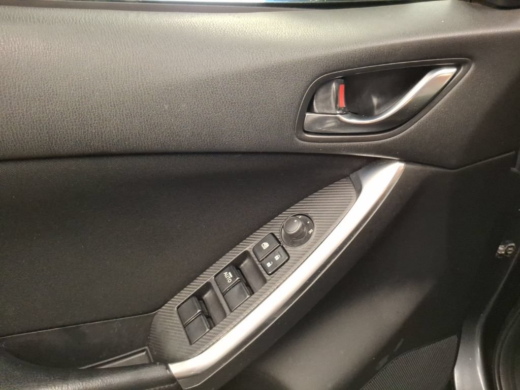 Used 2016 MAZDA CX-5 Touring FWD image 15