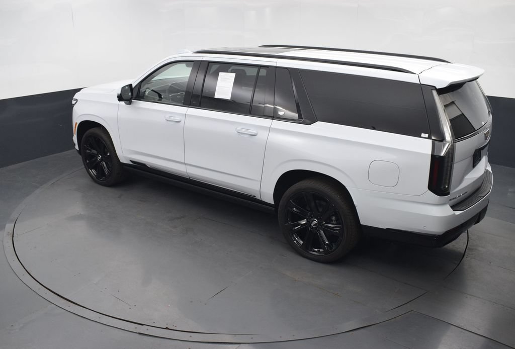 Certified 2026 Cadillac Escalade ESV Sport w/ Touring Package AWD/4WD image 48