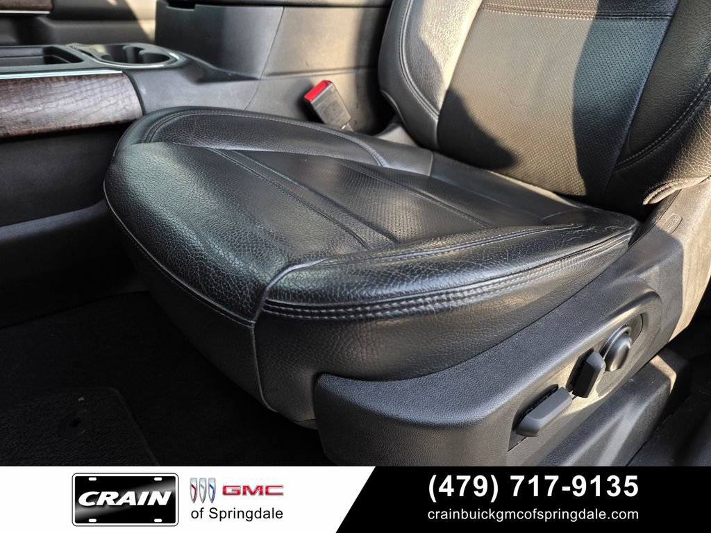 Used 2022 GMC Sierra 2500 Denali w/ Denali Ultimate Package AWD/4WD image 22