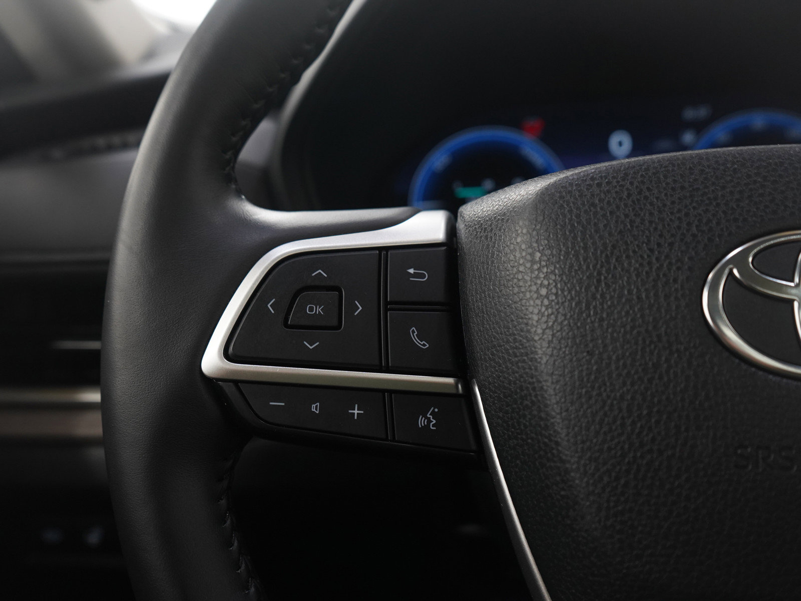 Used 2024 Toyota Grand Highlander Limited AWD/4WD image 27