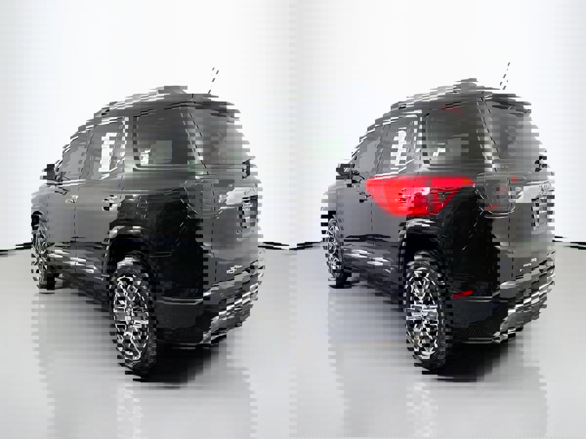 Used 2018 GMC Acadia Denali w/ Technology Package image 8