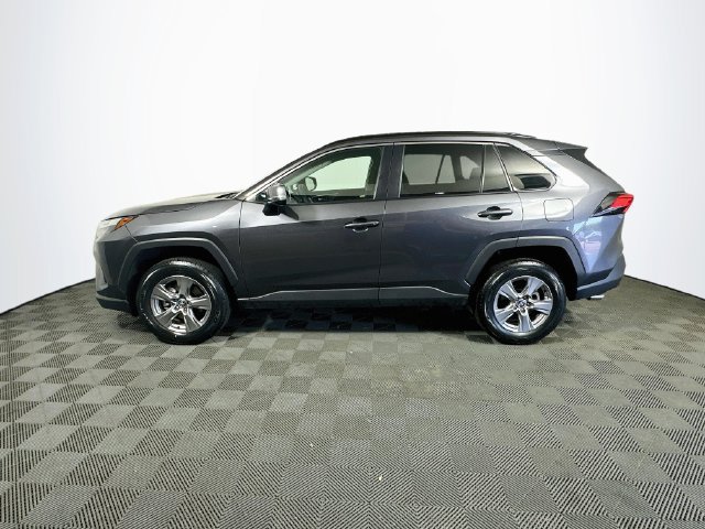 Used 2025 Toyota RAV4 XLE FWD image 5