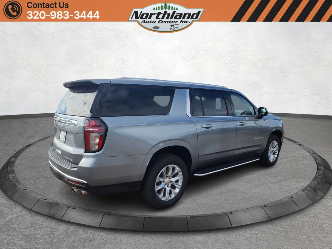 Used 2023 Chevrolet Suburban Premier image 5