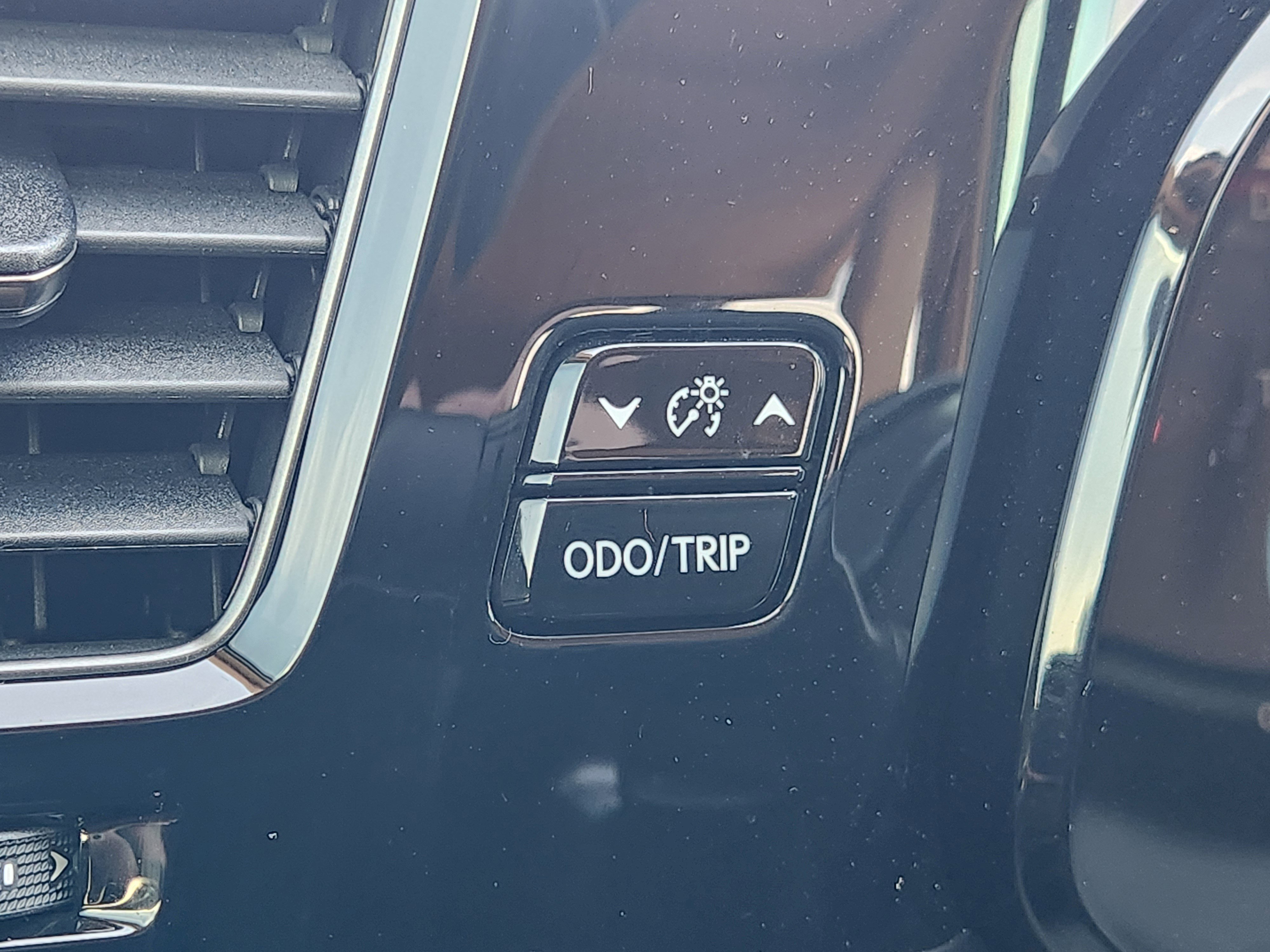 Certified 2025 Lexus NX 250 FWD w/ Accessory Package (2T) image 24