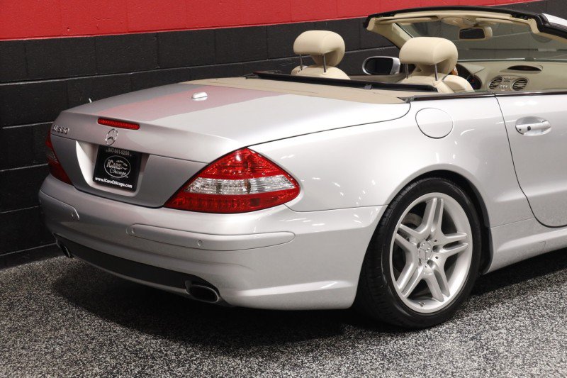 Used 2008 Mercedes-Benz SL 550 image 9