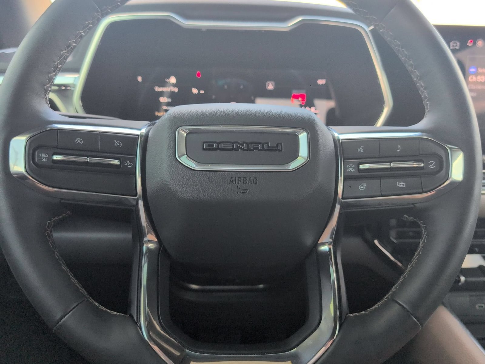 Used 2026 GMC Canyon Denali AWD/4WD image 12
