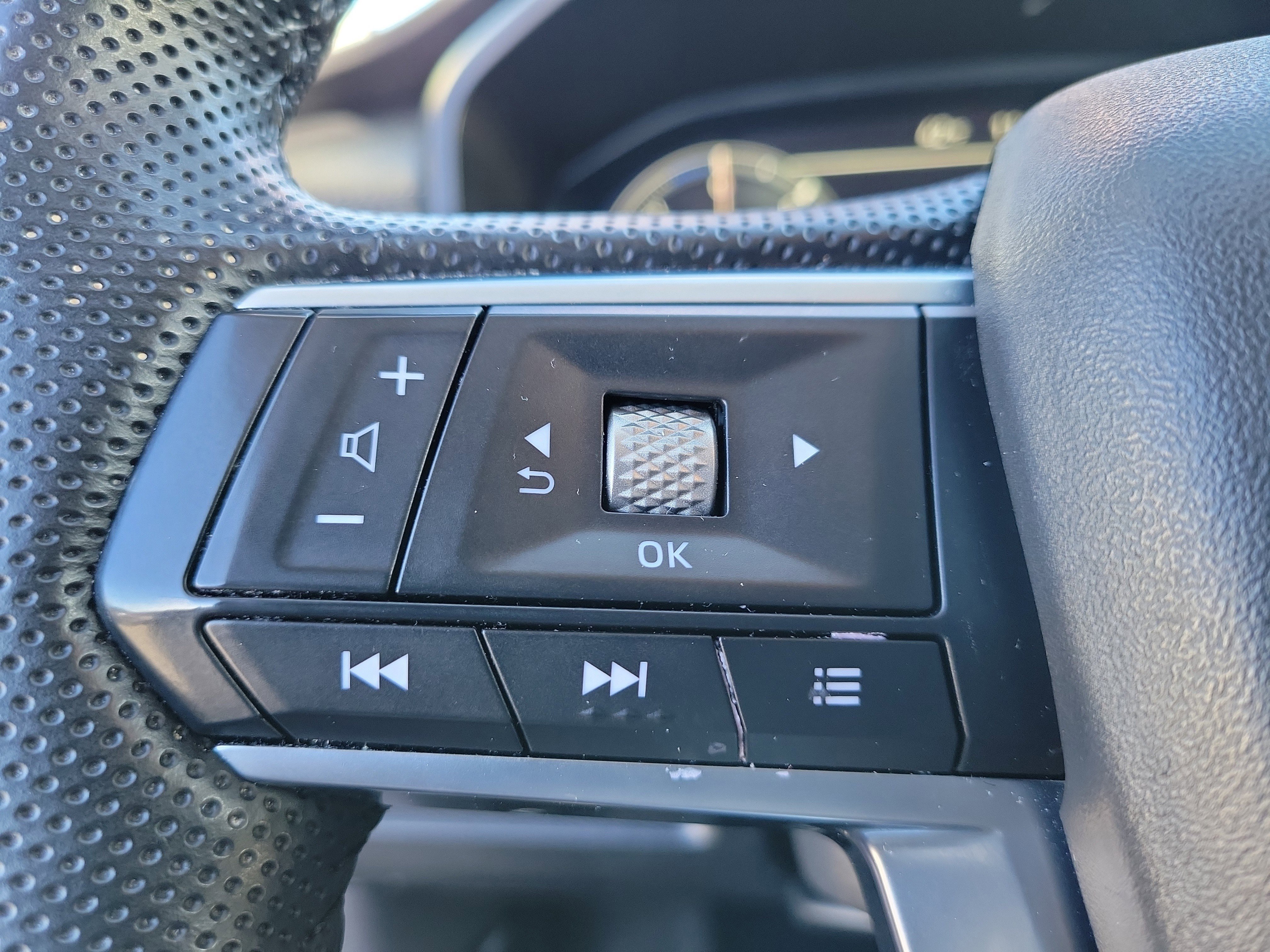 Used 2023 Mitsubishi Outlander SEL image 23