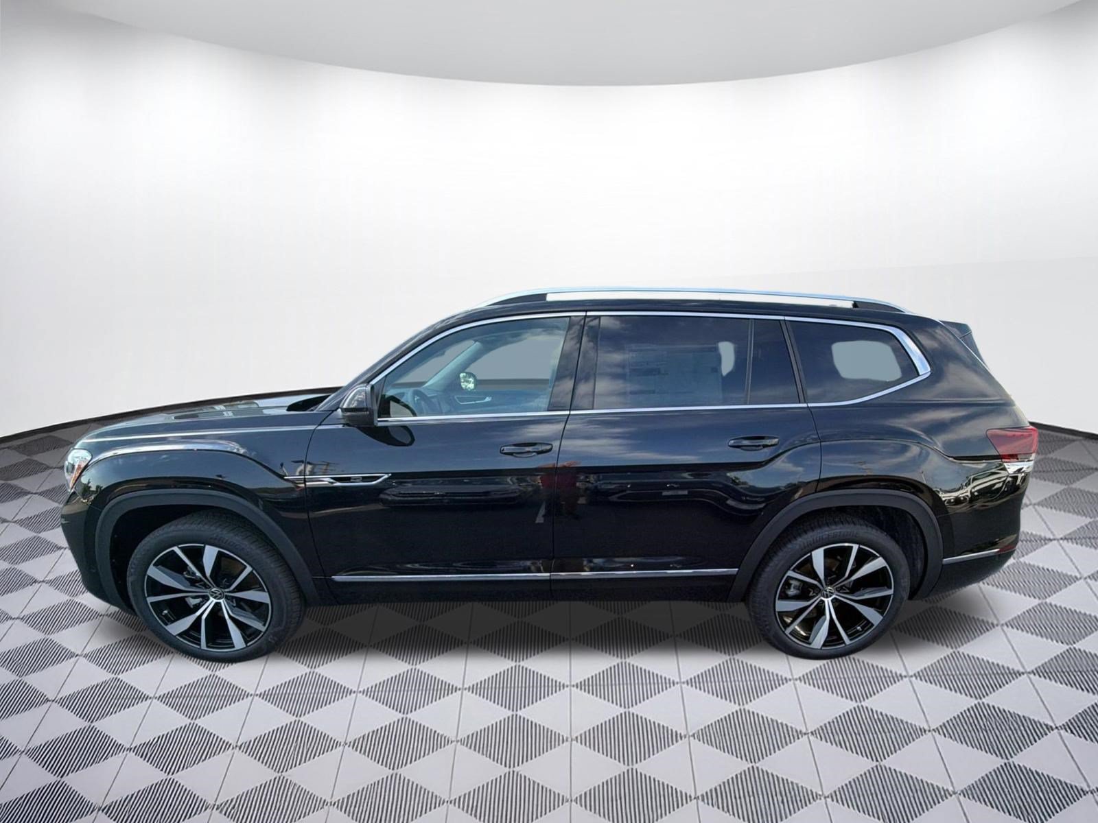 New 2026 Volkswagen Atlas SEL Premium R-Line AWD/4WD image 2