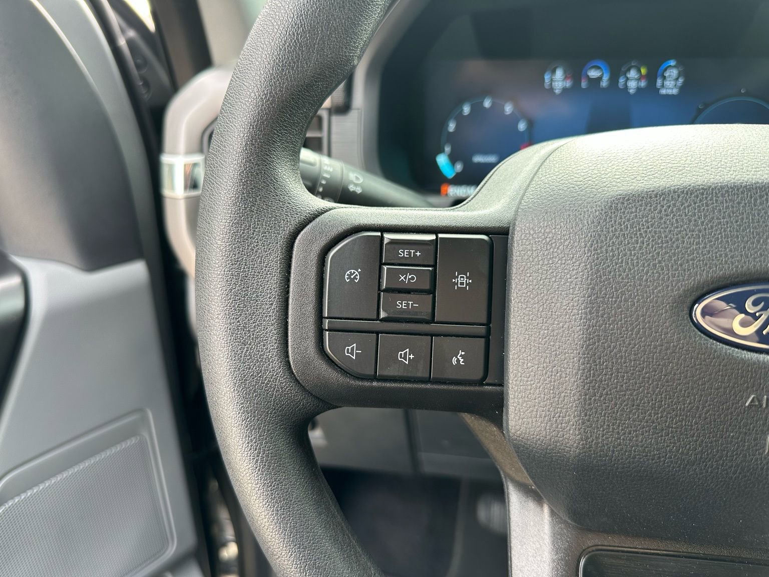 Used 2025 Ford F150 XL w/ Equipment Group 103A High image 19