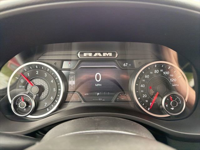 New 2026 RAM 1500 4x4 Crew Cab image 12