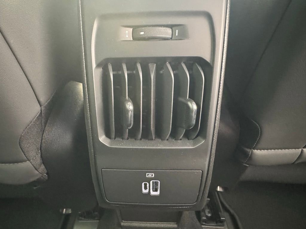 New 2024 Alfa Romeo Tonale Veloce image 18