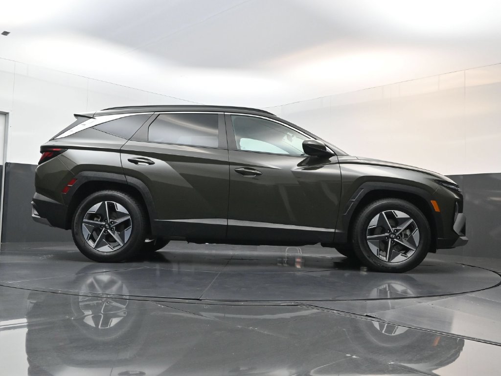 Certified 2025 Hyundai Tucson SEL FWD image 23