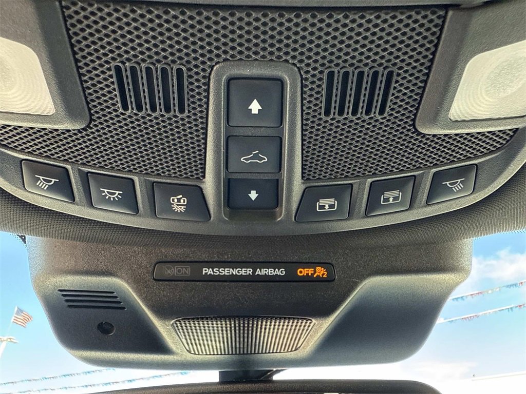 Used 2023 Ford Expedition Max Limited image 23