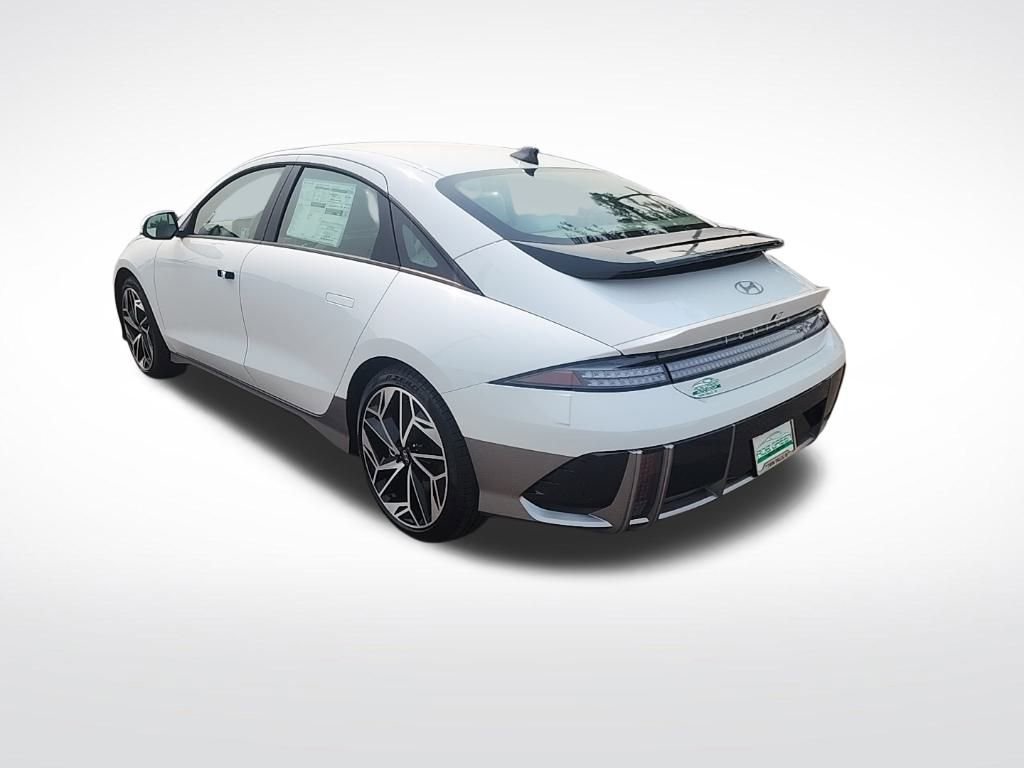New 2024 Hyundai Ioniq 6 SEL image 6