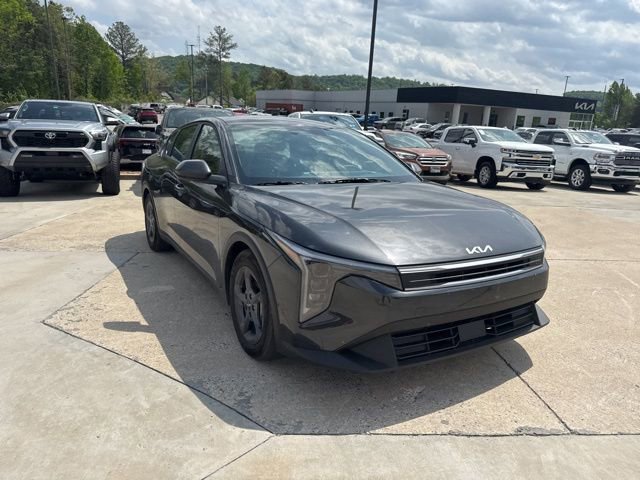 Used 2025 Kia K4 LXS image 4