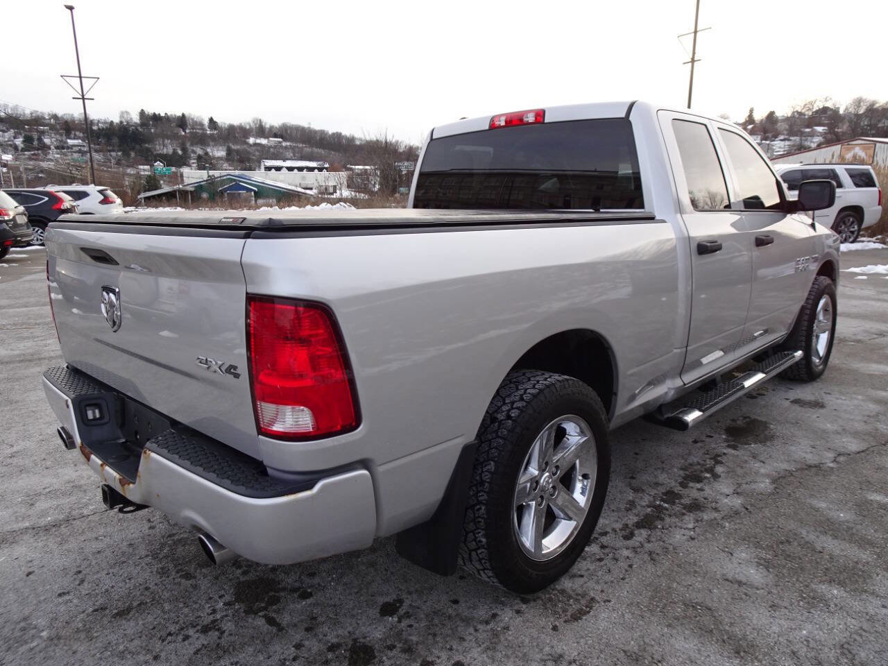 Used 2017 RAM 1500 Express image 6