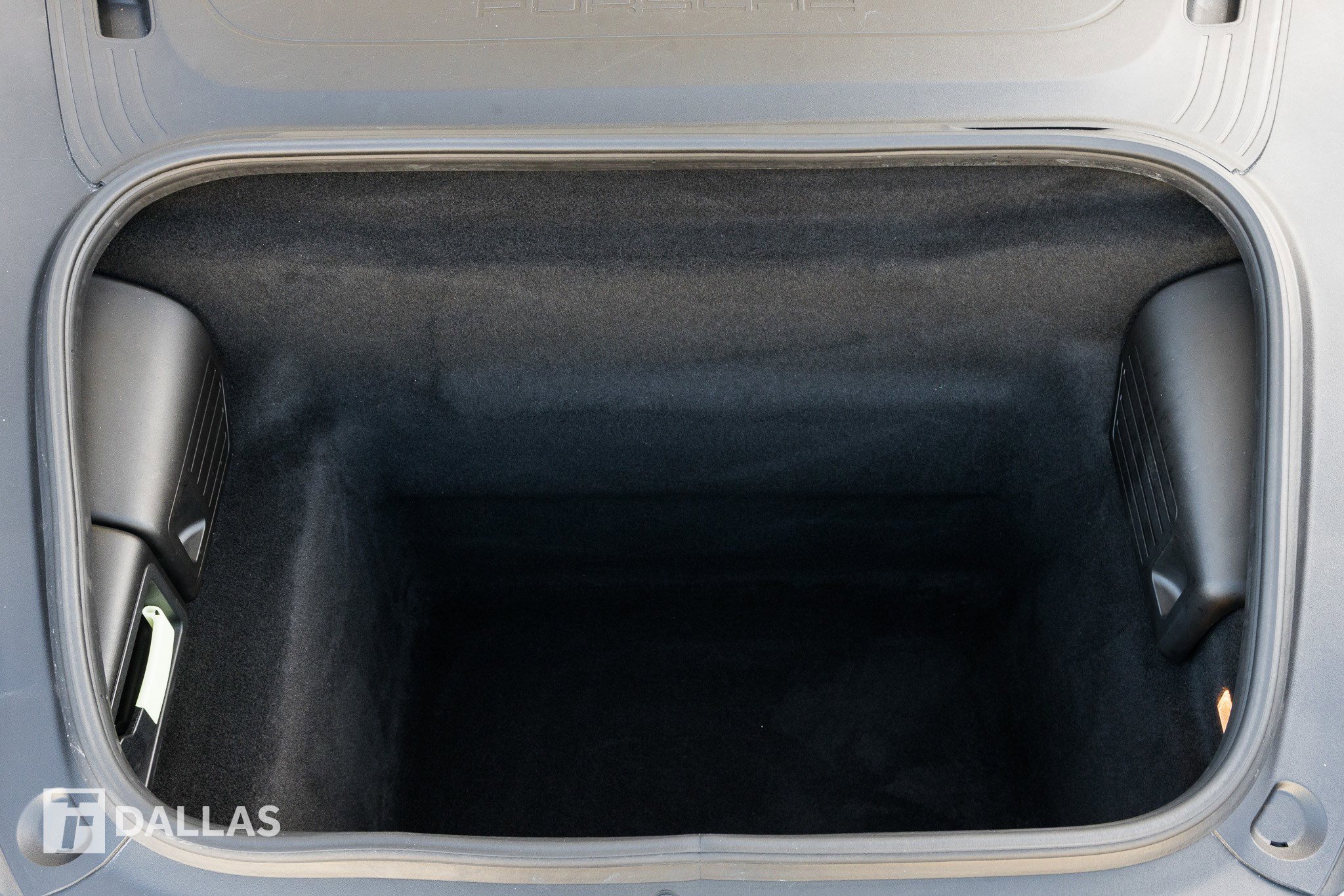 Used 2016 Porsche 911 Turbo w/ Sport Chrono Package image 31