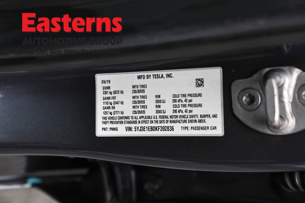 Used 2019 Tesla Model 3 Performance image 30