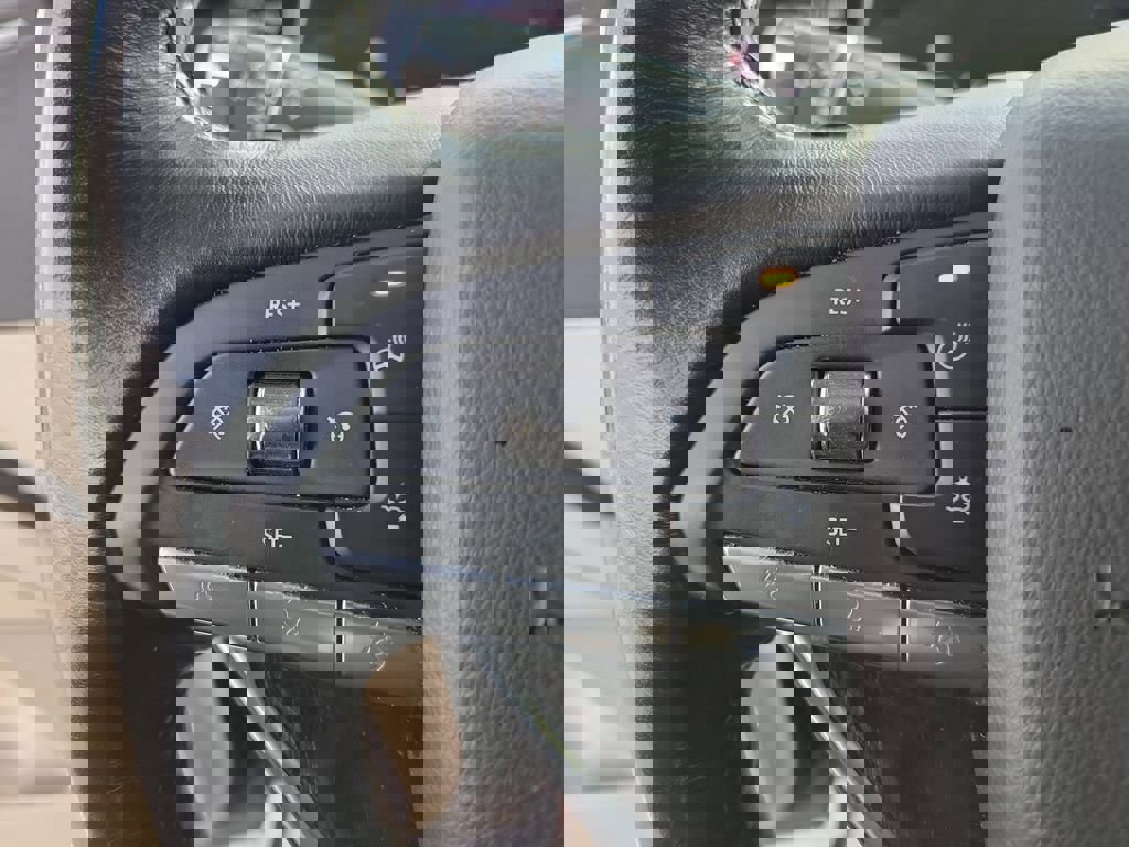 Used 2023 Cadillac Escalade Premium Luxury w/ LPO, Radiant Package image 26