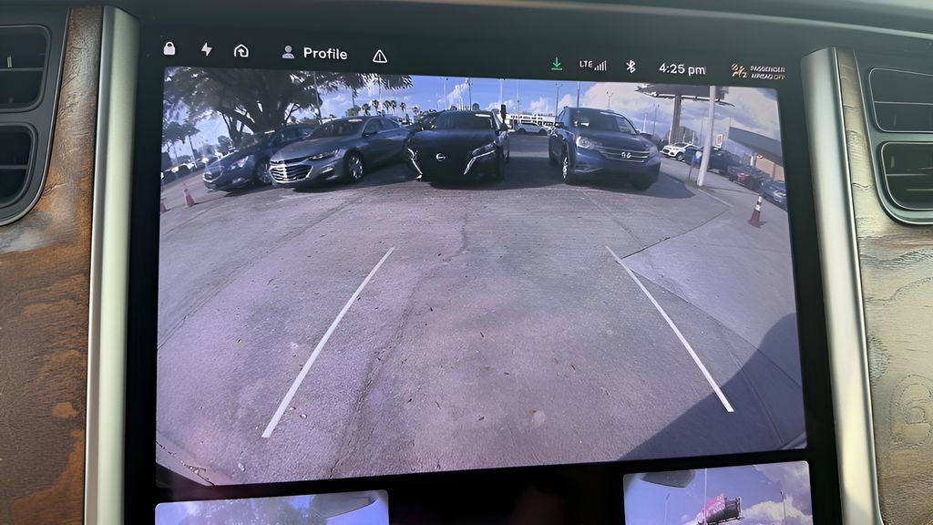 Used 2020 Tesla Model X Long Range image 82