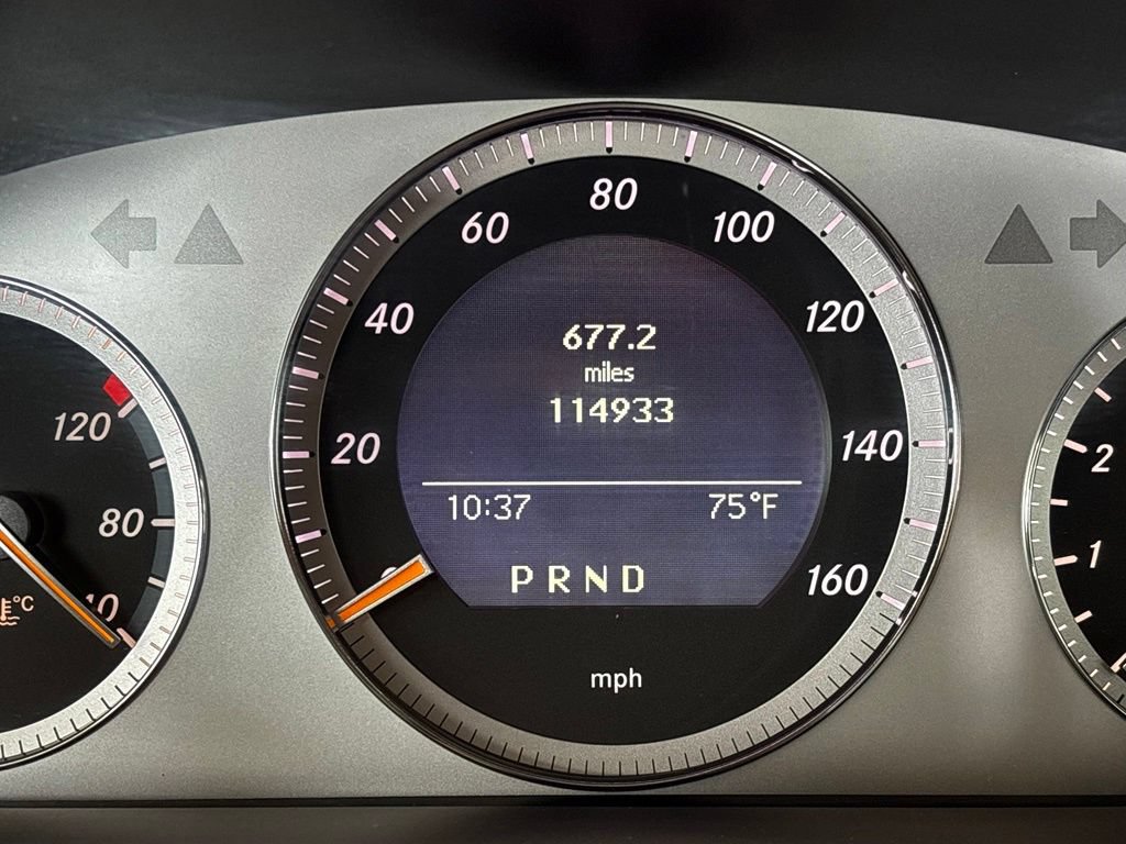 Used 2008 Mercedes-Benz C 350 Sport image 24