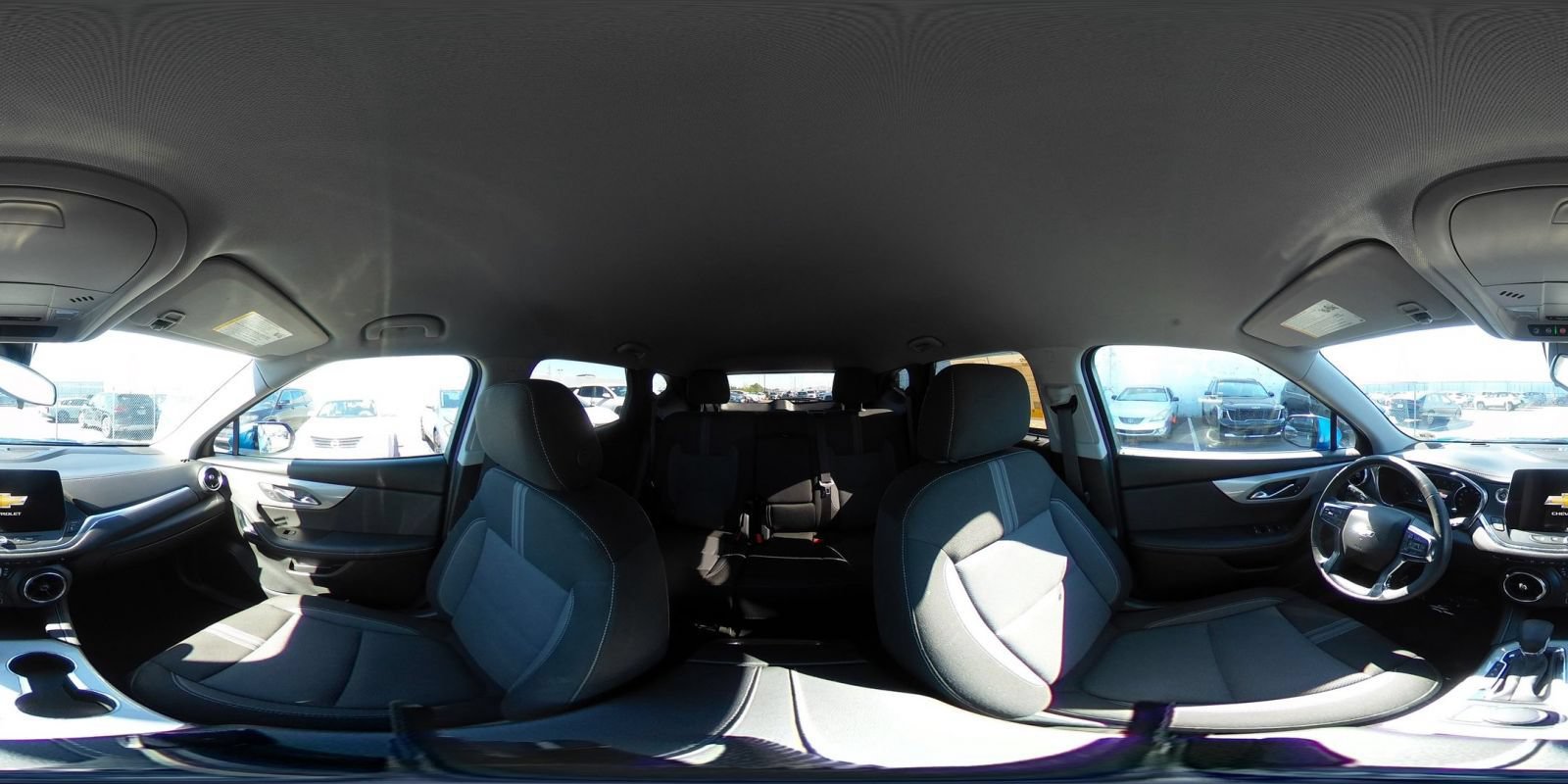 Used 2025 Chevrolet Blazer LT FWD image 42