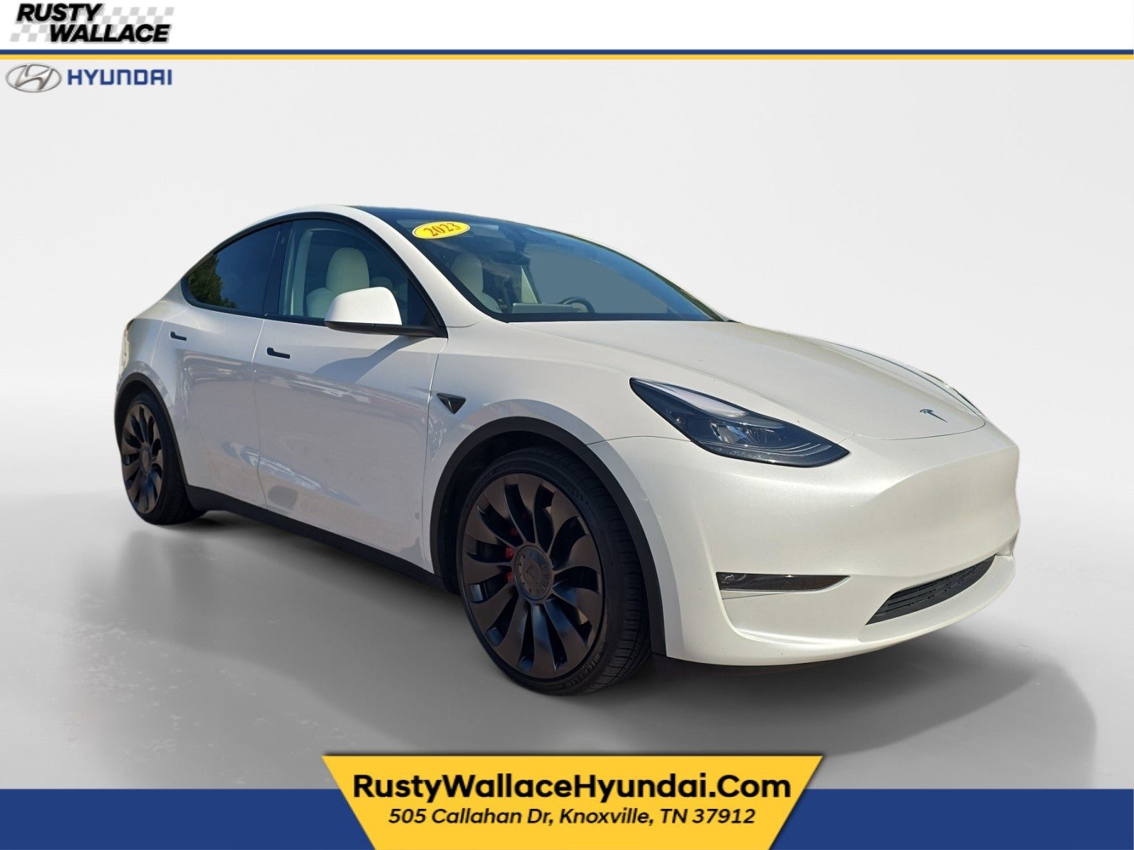 Used 2023 Tesla Model Y Performance AWD/4WD image 1