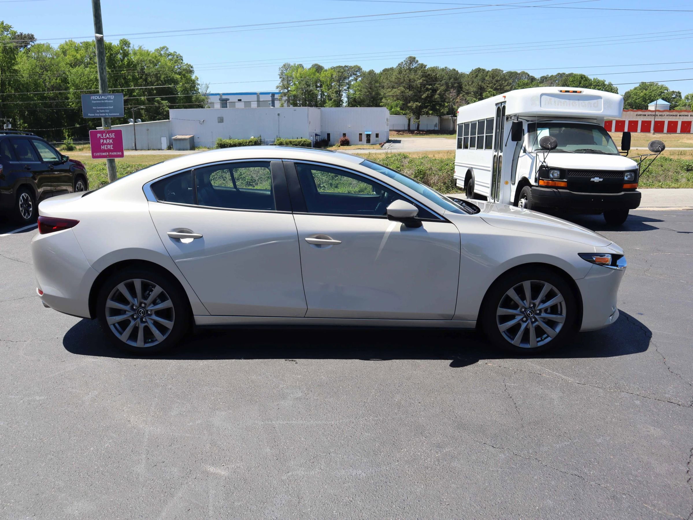 Used 2025 MAZDA MAZDA3 s FWD image 12