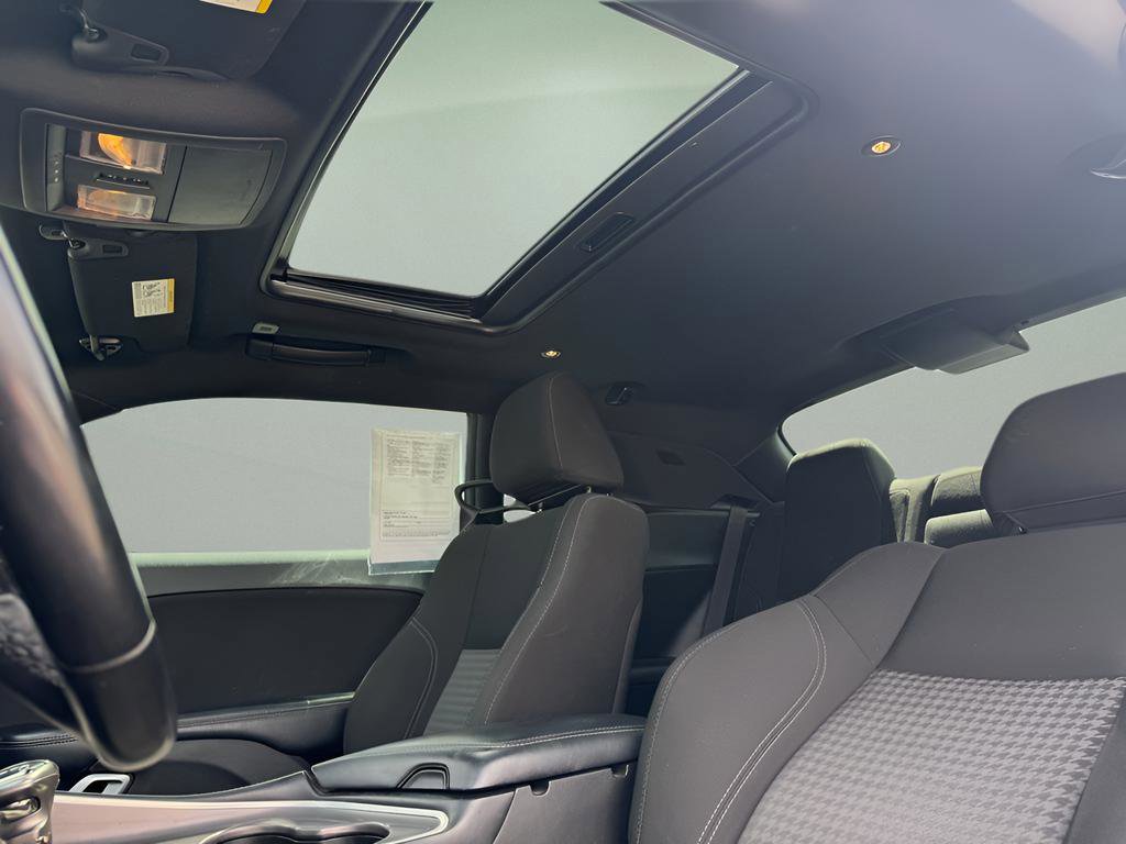 Used 2021 Dodge Challenger SXT w/ Driver Convenience Group image 19