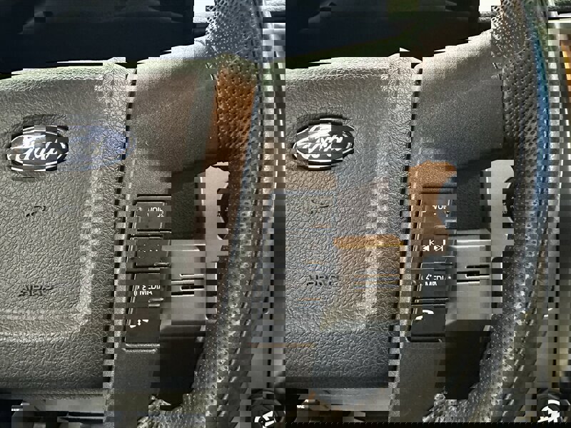 Used 2014 Ford F150 Raptor w/ Equipment Group 801A Luxury image 32