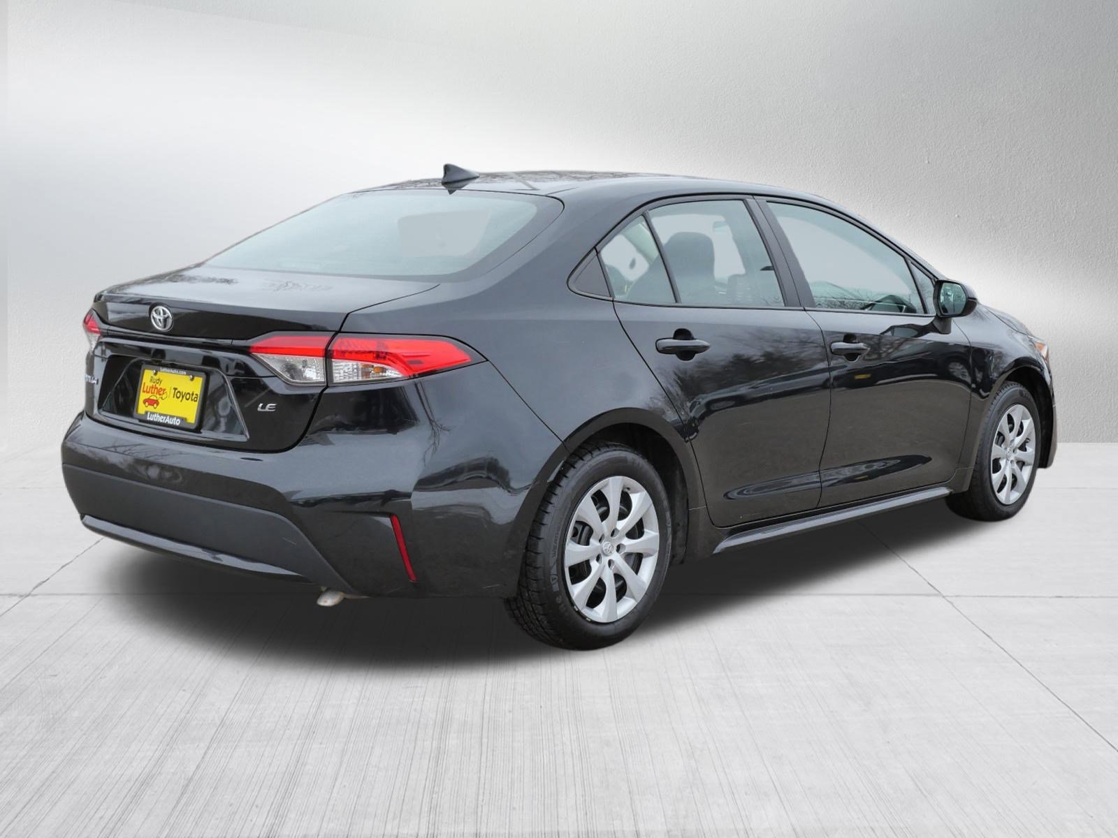 Certified 2022 Toyota Corolla LE image 8