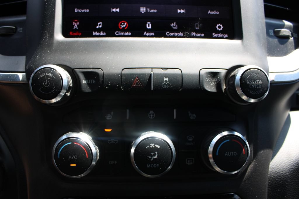 Used 2020 RAM 2500 Big Horn w/ Level 2 Equipment Group AWD/4WD image 33