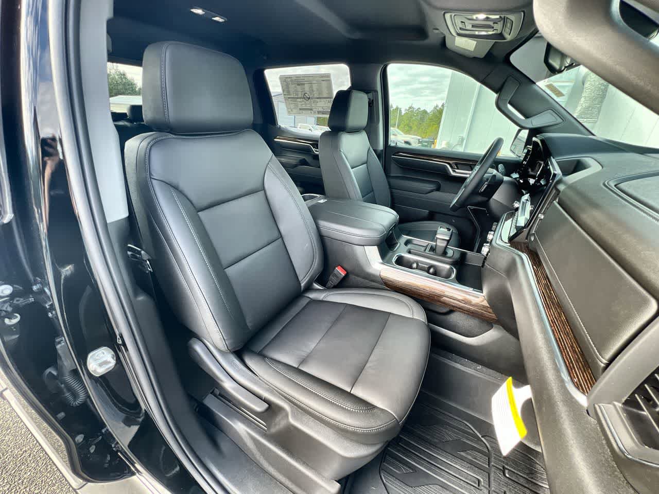 New 2026 GMC Sierra 1500 Elevation w/ Elevation Premium Package AWD/4WD image 28