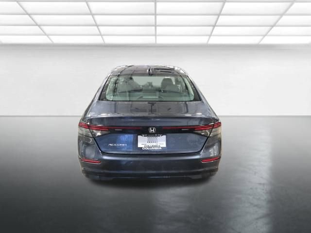 Used 2024 Honda Accord EX image 5