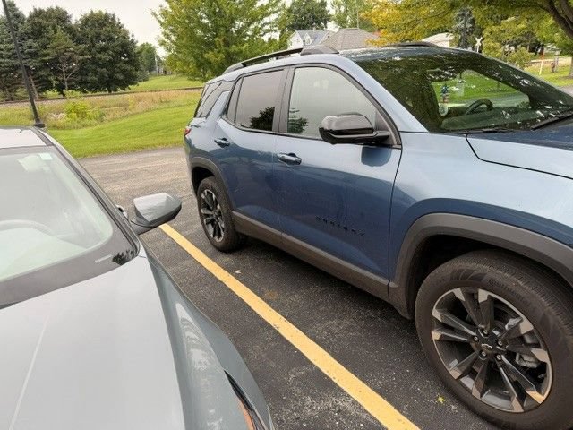 Used 2025 Chevrolet Equinox RS w/ Safety and Technology Package AWD/4WD image 17