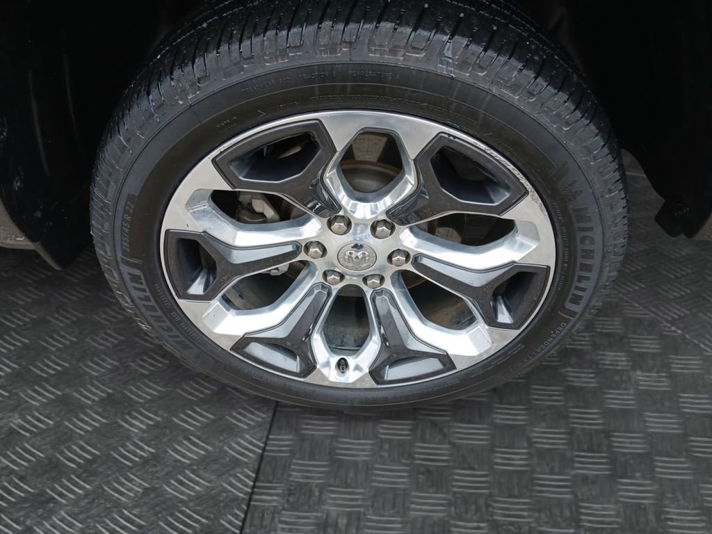 Used 2020 RAM 1500 Limited image 24